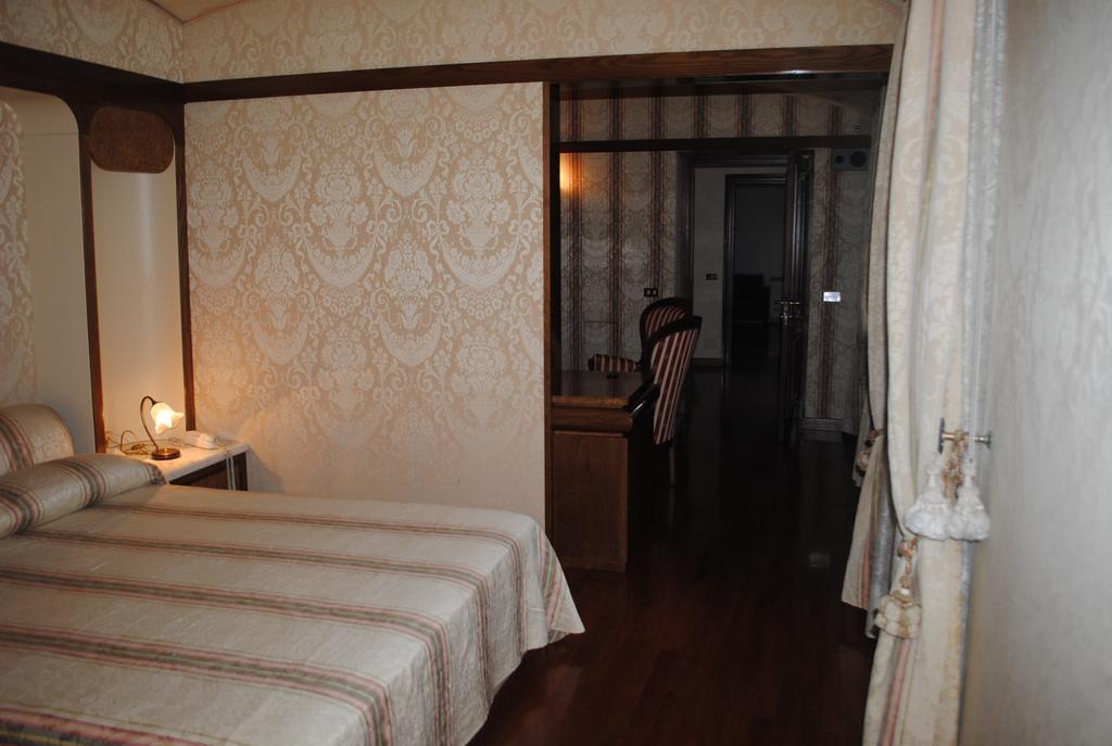 Hotel Locanda San Giacomo 알리아노 테르메 객실 사진